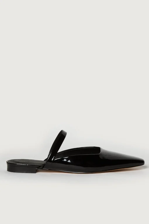 POINTED TOE FLAT