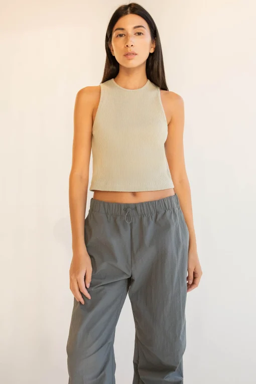 RACERBACK CROPPED TANK