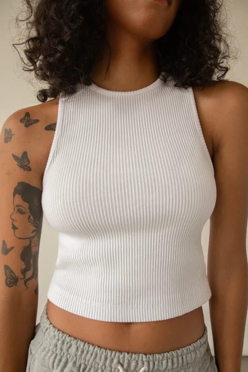 RACERBACK CROPPED TANK