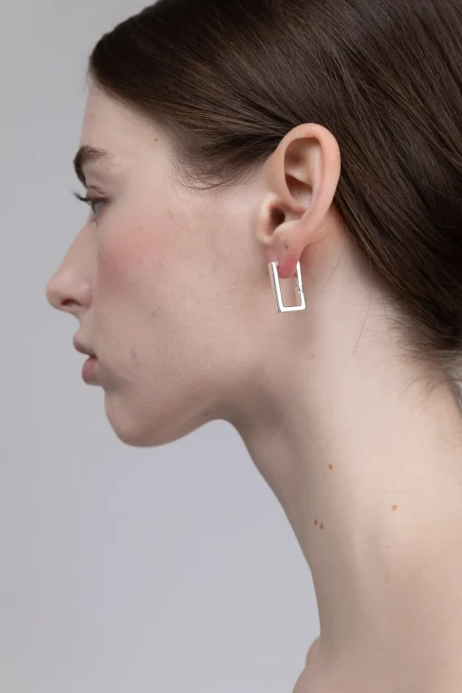 RECTANGULAR HOOP EARRING