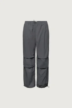RECYCLED NYLON PARACHUTE PANT