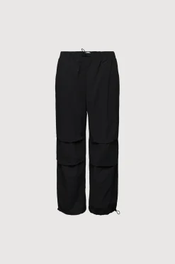 RECYCLED NYLON PARACHUTE PANT