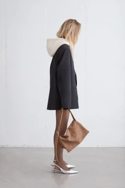 RELAXED FIT BLAZER