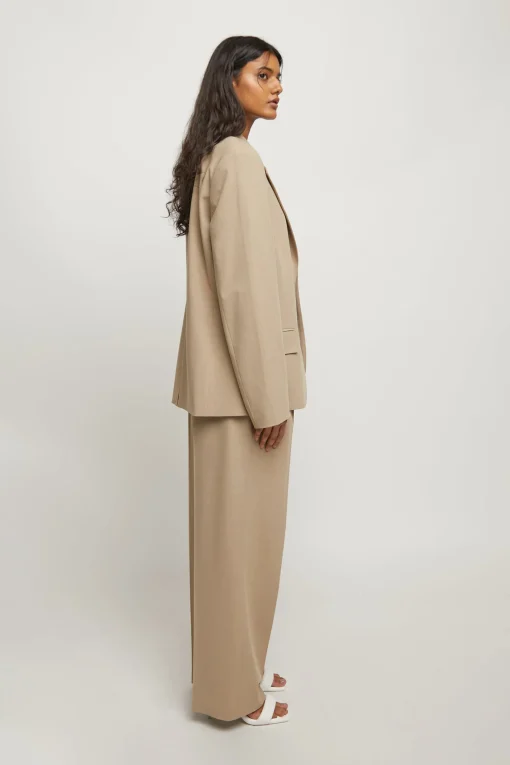 RELAXED FIT BLAZER