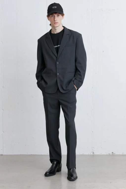 RELAXED FIT BLAZER