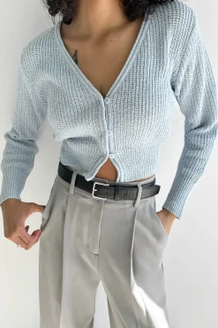 RIBBED BUTTON-FRONT CROPPED CARDIGAN