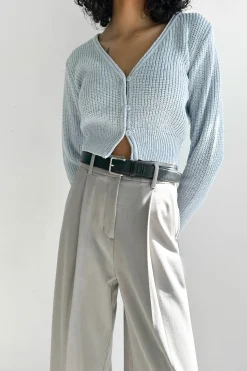 RIBBED BUTTON-FRONT CROPPED CARDIGAN