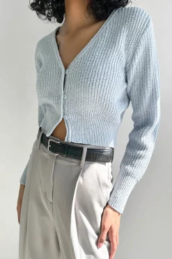 RIBBED BUTTON-FRONT CROPPED CARDIGAN