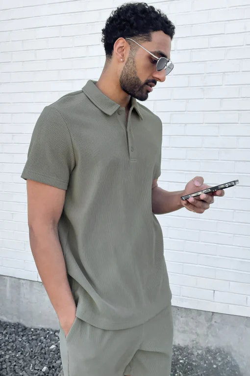 RIBBED POLO T-SHIRT