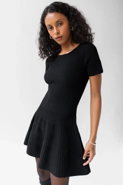 RIBBED SHORT SLEEVE MINI DRESS