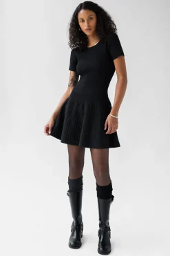 RIBBED SHORT SLEEVE MINI DRESS