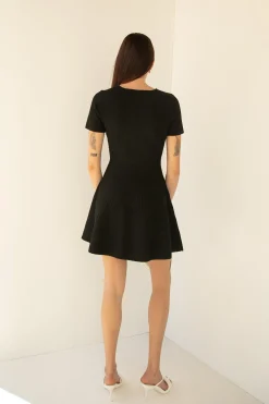 RIBBED SHORT SLEEVE MINI DRESS