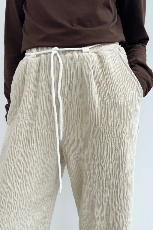 RIBBED STRAIGHT LEG PANTS