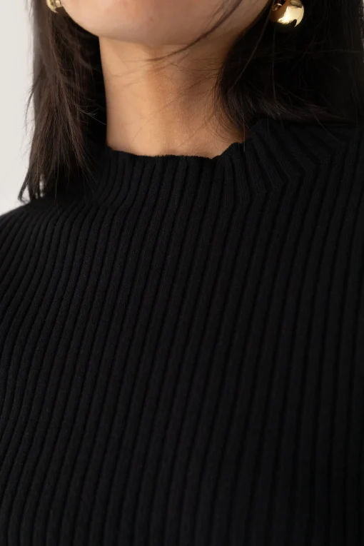 RIBBED SWEATER WITH TIE-BACK DESIGN