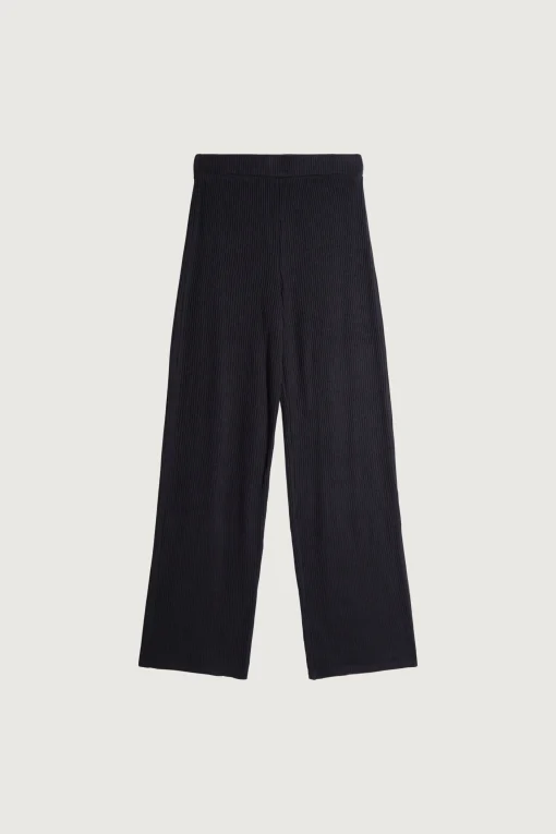 RIB-KNIT STRAIGHT LEG PANT
