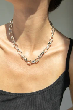 ROLO CHAIN NECKLACE WITH TOGGLE
