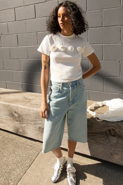 ROSETTE FLORAL TOP