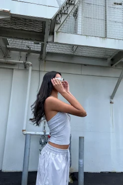 RUCHED HALTER NECK TOP