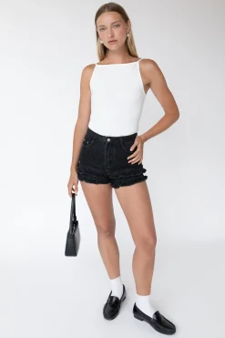 RUFFLE DENIM SHORT