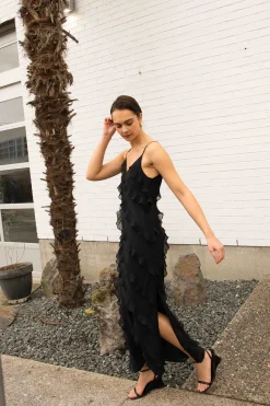 RUFFLED MAXI DRESS