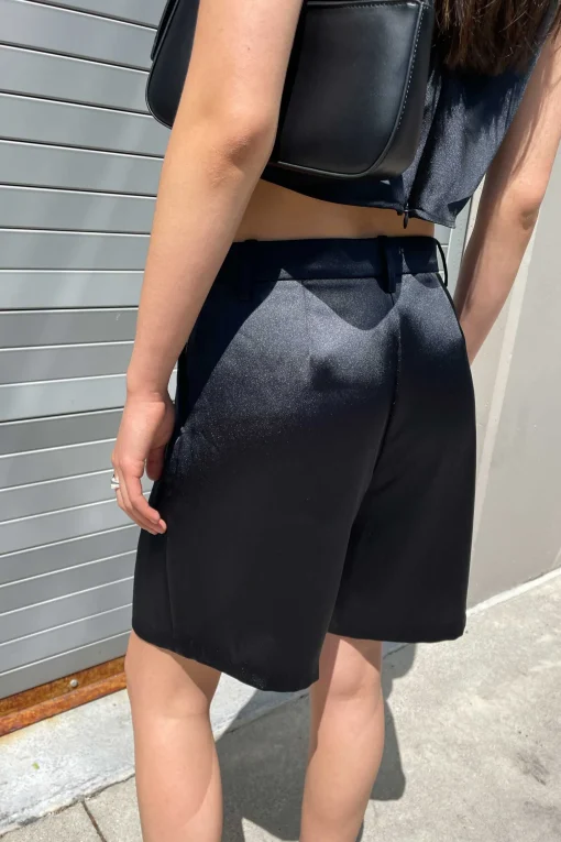 SATIN SHORT