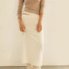 SCOOP NECK LONG SLEEVE TOP