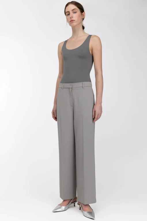 SCOOP NECKLINE BODYSUIT