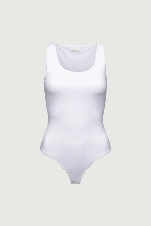 SCOOP NECKLINE BODYSUIT