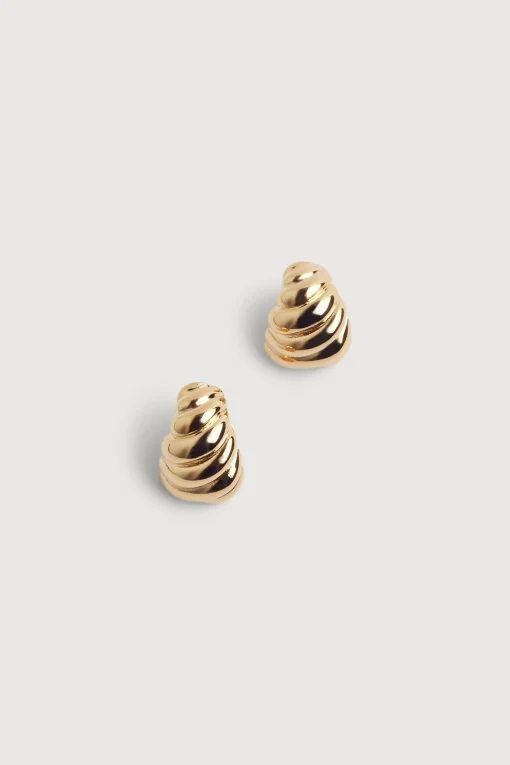 SEASHELL EARRING