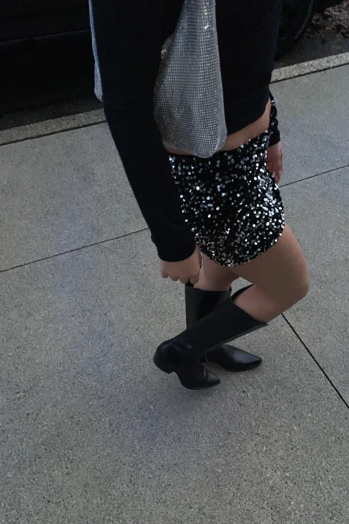 SEQUINED MINI SKIRT
