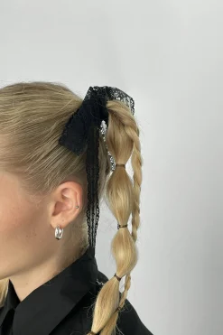 SET OF TWO LACE HAIR RIBBONS