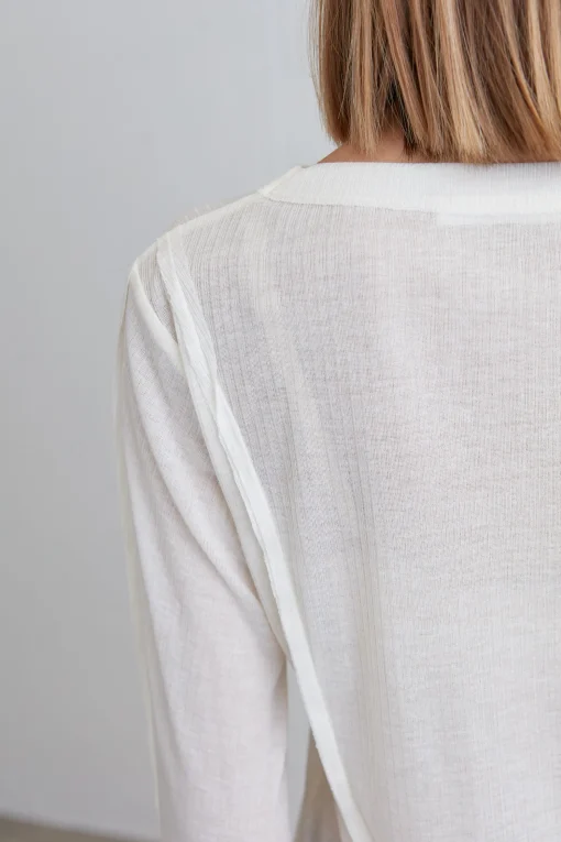 SHEER CREWNECK LONG SLEEVE TOP