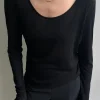 SHEER SCOOP NECK LONG SLEEVE TOP