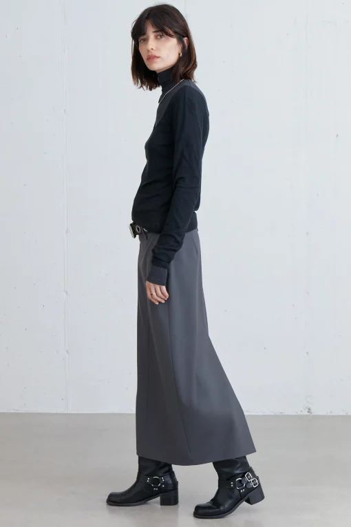 SHEER SCOOP NECK LONG SLEEVE TOP