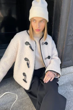 SHERPA JACKET WITH TOGGLE FRONT