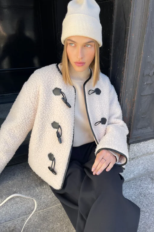 SHERPA JACKET WITH TOGGLE FRONT