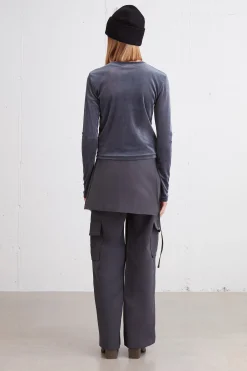 SHINY TOP WITH FRONT GATHER DETAIL