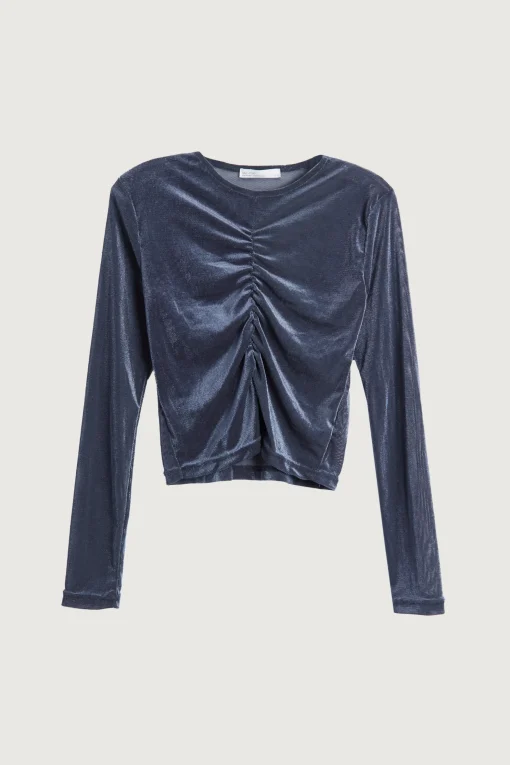 SHINY TOP WITH FRONT GATHER DETAIL