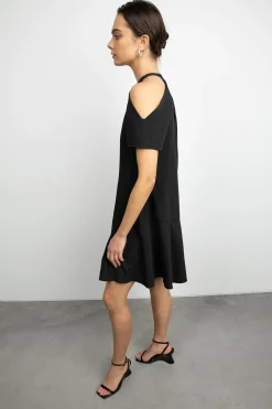 SHORT SLEEVE MOCKNECK MINI DRESS