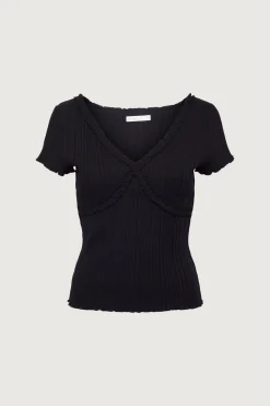 SHORT SLEEVE TOP WITH LACE V-NECKLINE