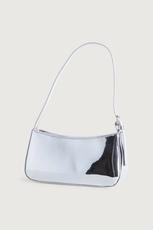 SILVER VINYL SHOULDER BAG