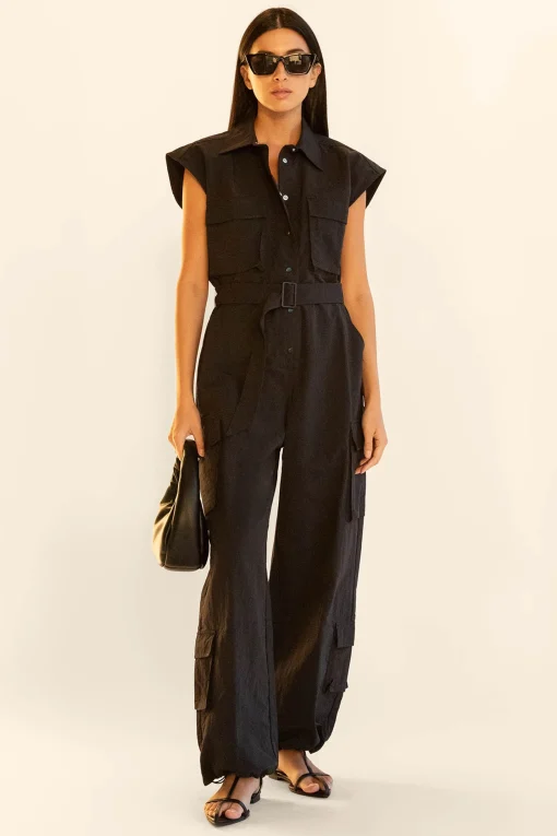 SLEEVELESS CARGO JUMPSUIT