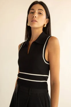 SLEEVELESS COLLARED KNIT TANK