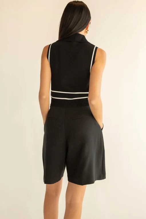 SLEEVELESS COLLARED KNIT TANK