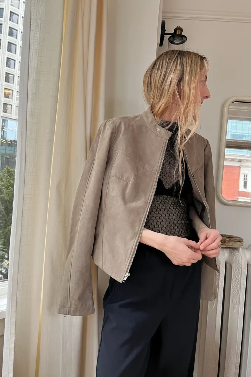 SLEEVELESS DOTTED MESH TOP