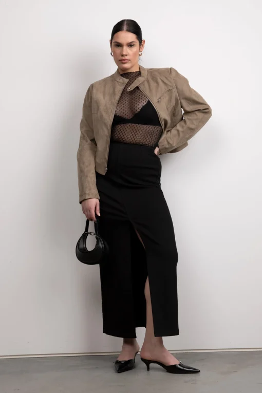 SLEEVELESS DOTTED MESH TOP