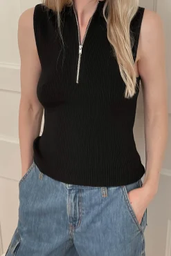 SLEEVELESS MOCKNECK HALF-ZIP SWEATER