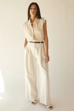 SLEEVELESS OVERSIZED KNIT SHIRT