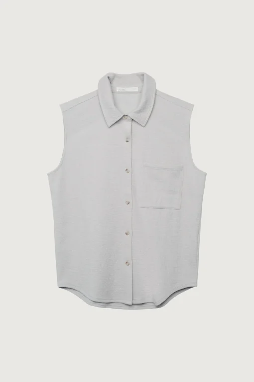 SLEEVELESS OVERSIZED KNIT SHIRT