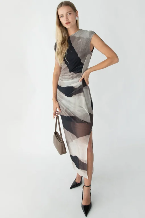 SLEEVELESS PATTERENED MESH MAXI DRESS